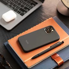 hollr SmartCase™ gallery image