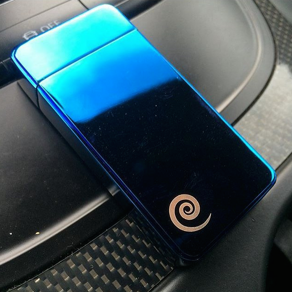 Plazmatic X Dual Beam Electric Lighter  gallery image