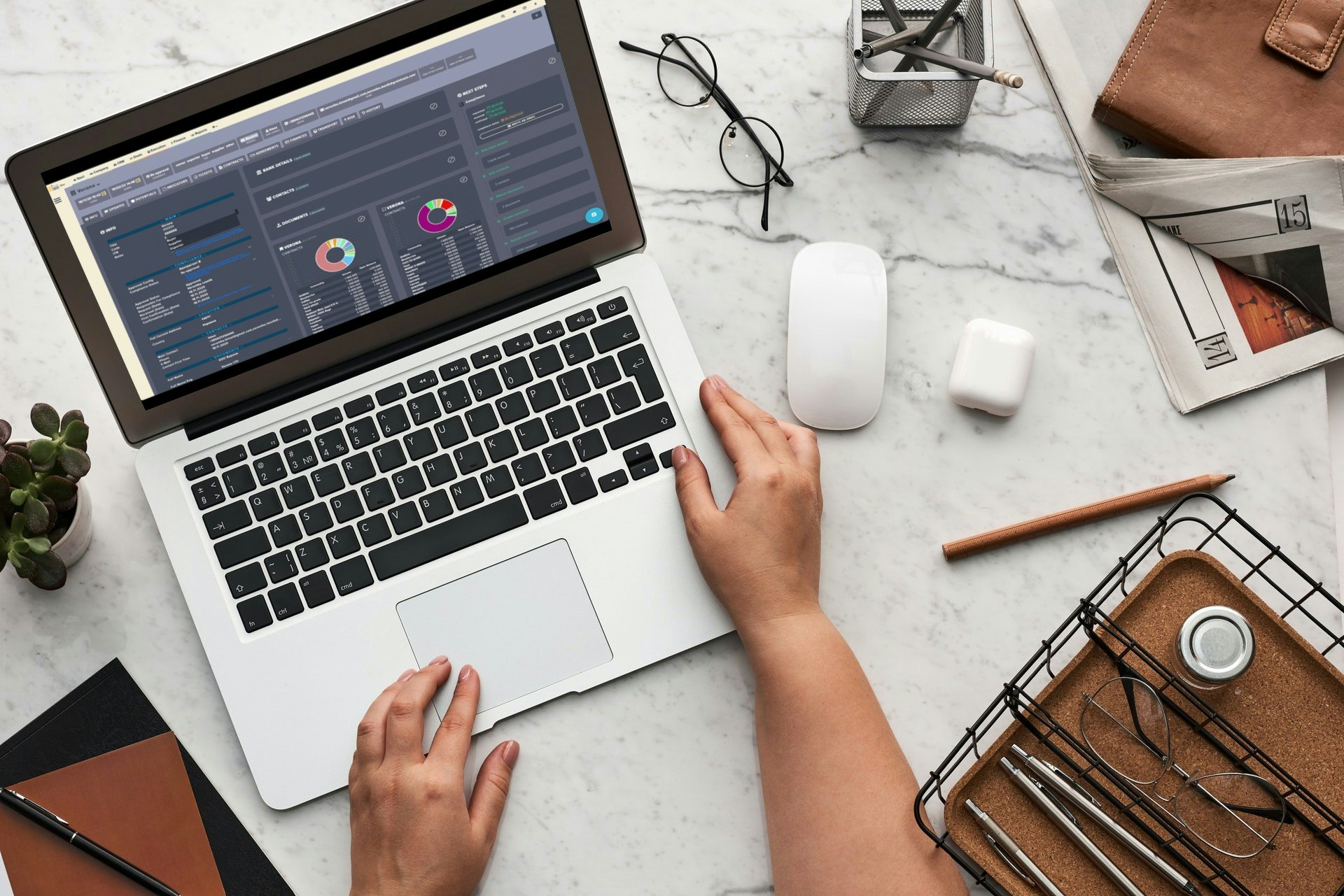 Comotrack media 10
