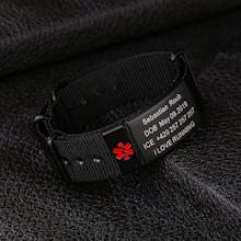 WRIST SAFETY CHIC gallery image