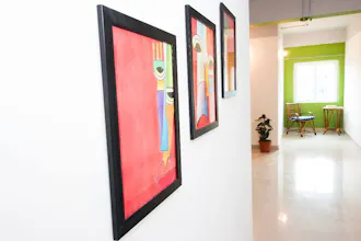 Buzz Quarter gallery image