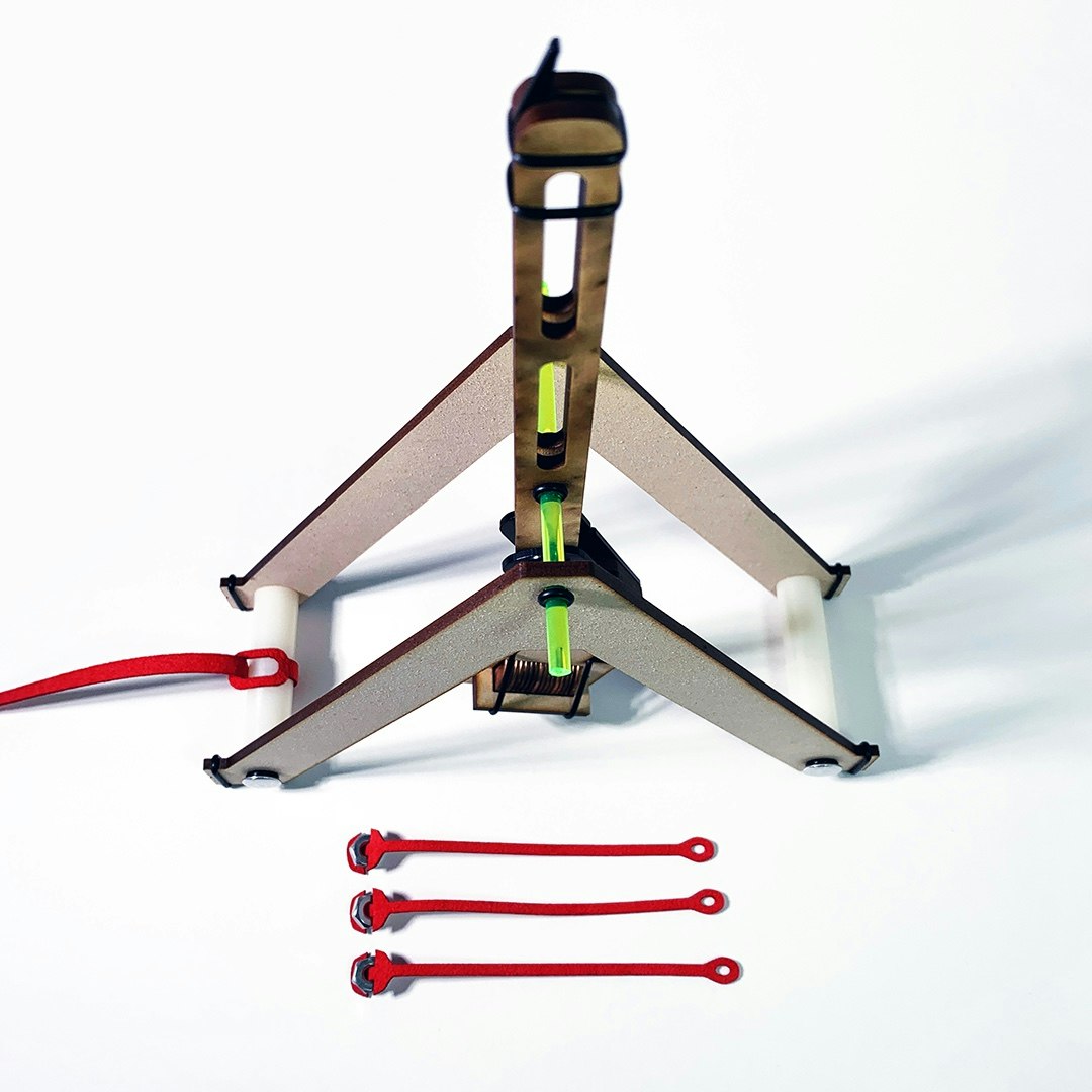 Pennypult II: Mini Trebuchet gallery image