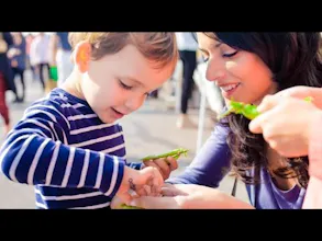 Food Love Family: A Practical Guide to Child Nutrition gallery image