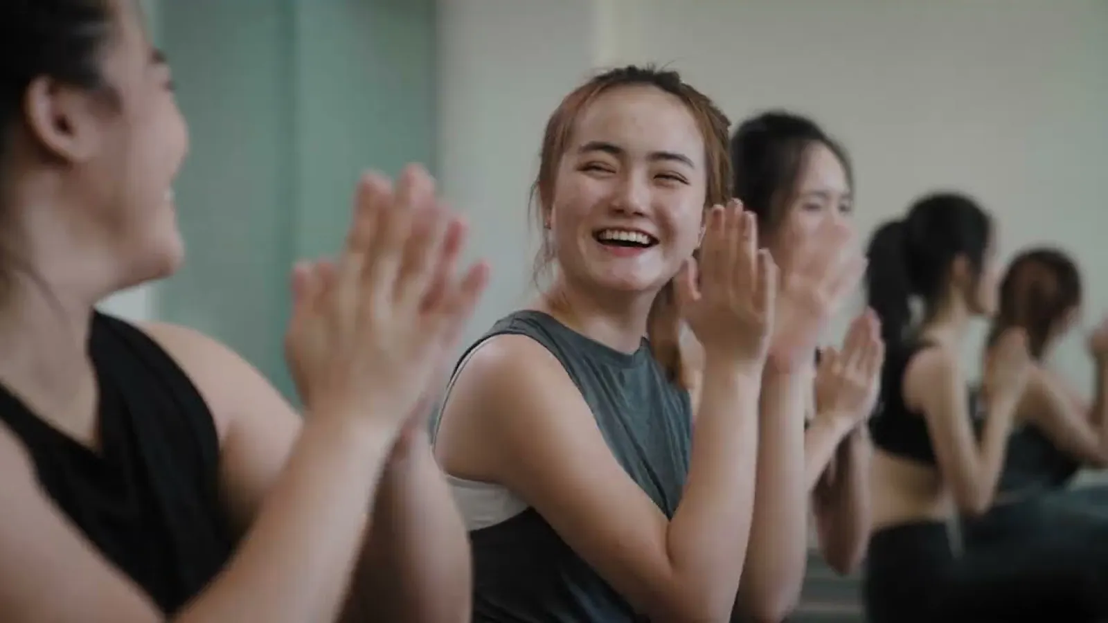 vibefam screenshot 1 (video preview)