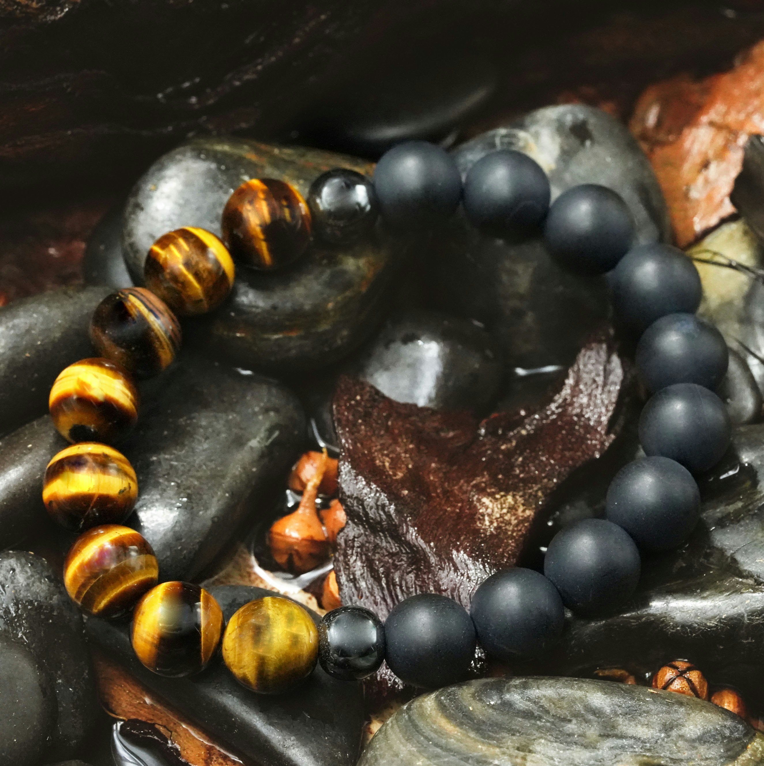 Triple Shield Mens Armbänder - Armbänder für Männer Medien 2