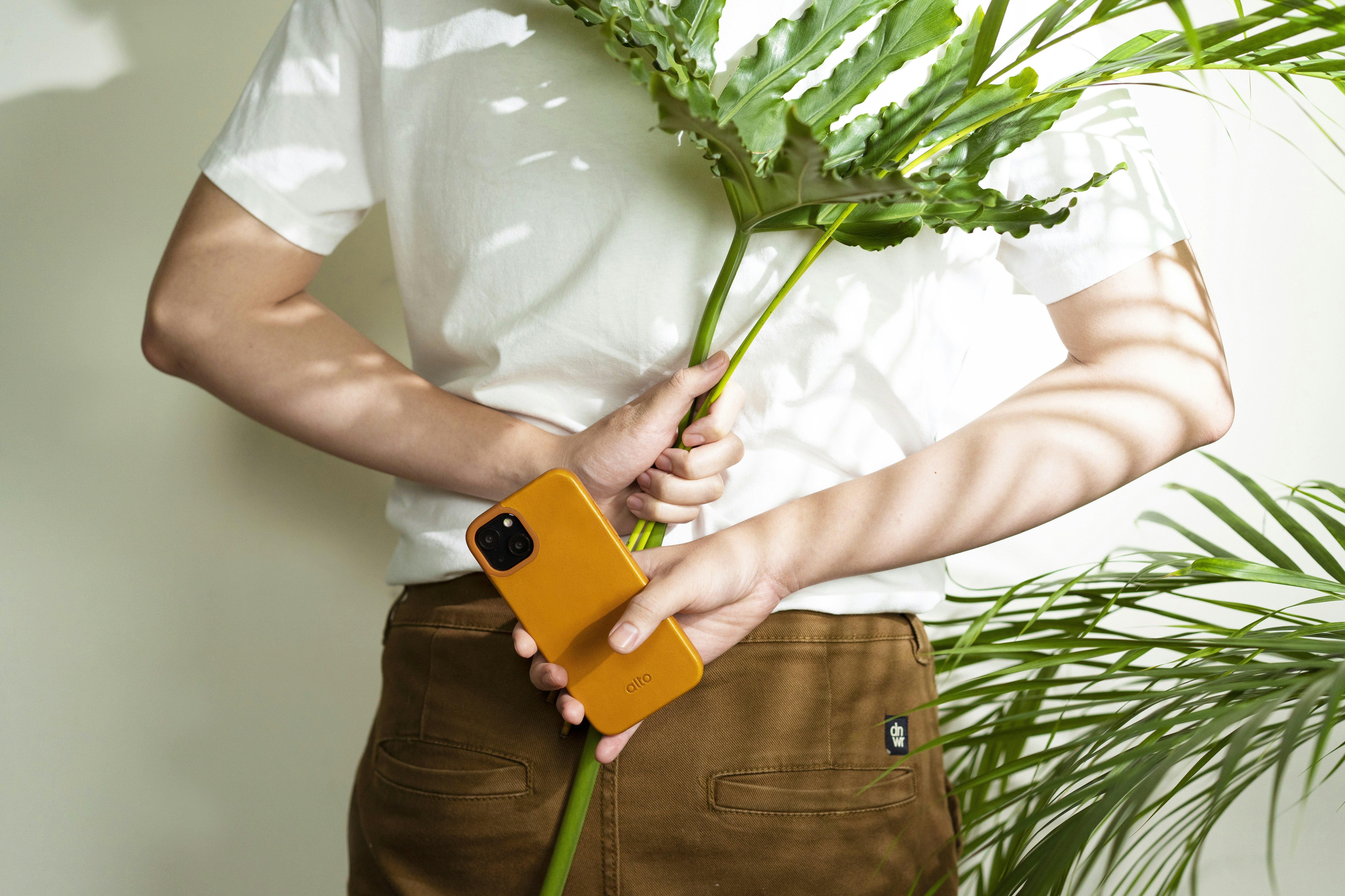 iPhone 13 Leather Case Original 360  gallery image