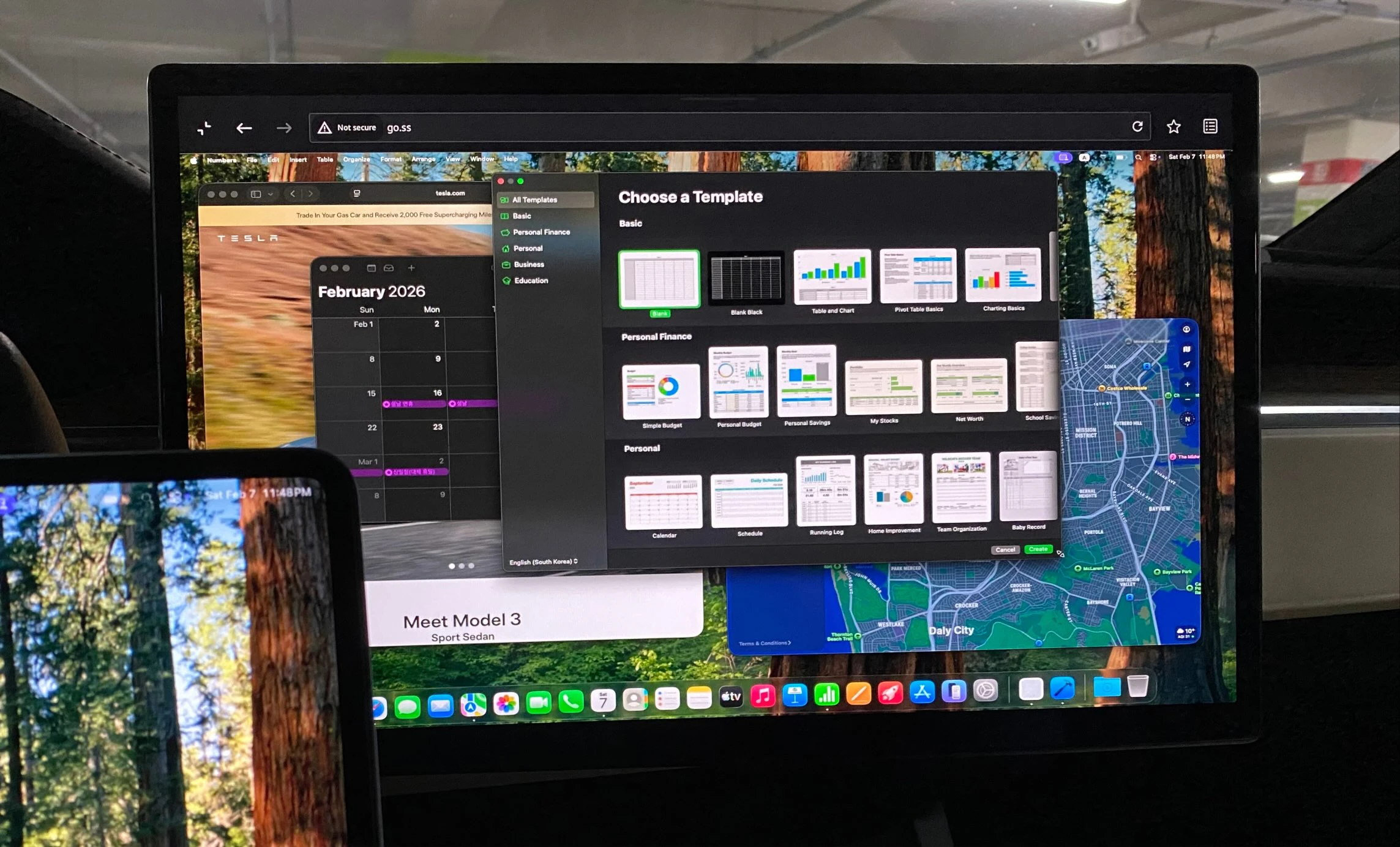 startuptile SideDisplay-Your Tesla screen is now a wireless second display
