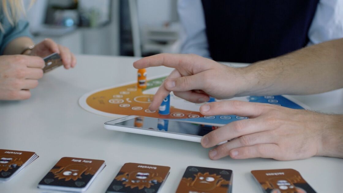 Interaction gallery image