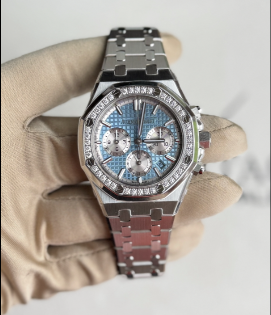 AP Royal Oak Ice Blue Diamond 38mm gallery image