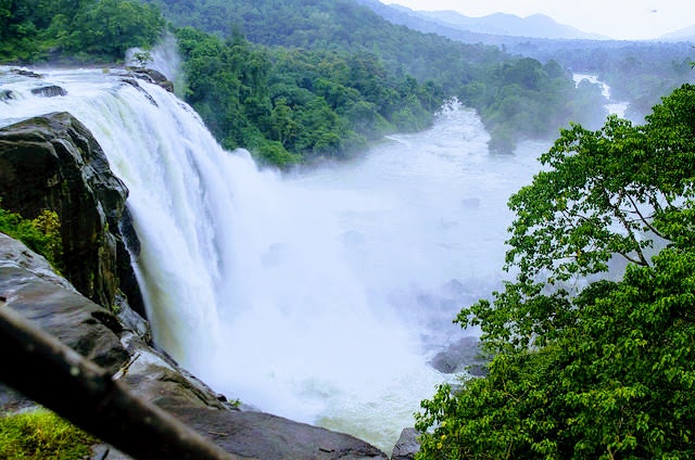 Seasonz India Holidays gallery image