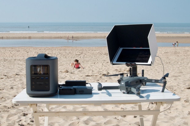 RIVER Mobile Power Station & Solar Generator gallery image