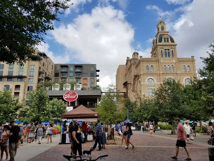 Elena Aguirre-Guidet cover