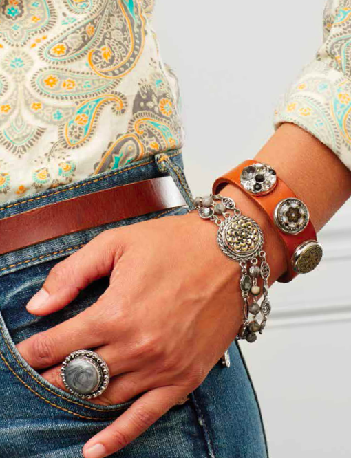 DesignYourBracelet.com gallery image