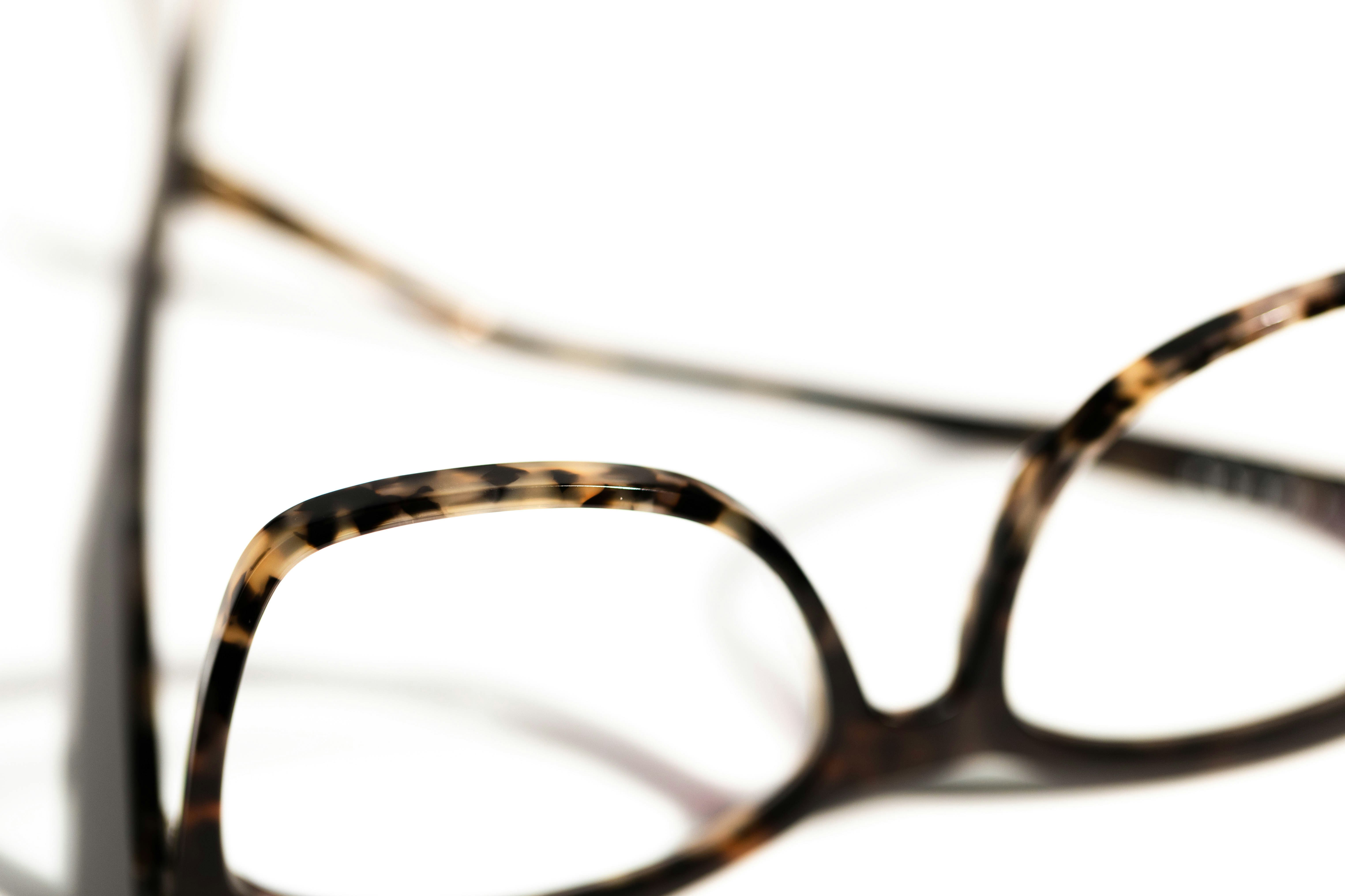 HEYWEAR E-commerce gallery image