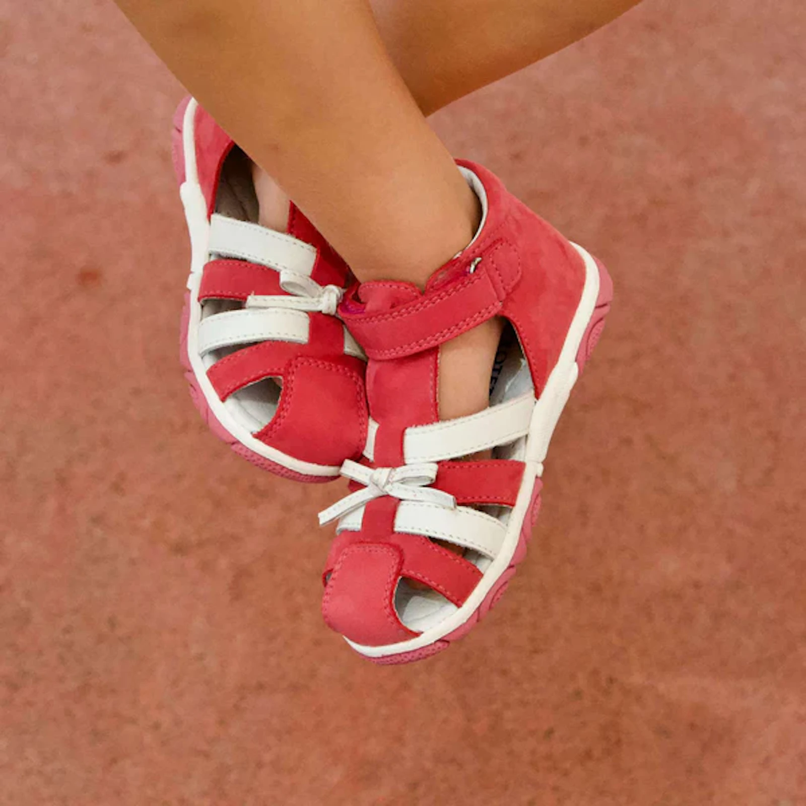 Toddler girl arch support sandals screenshot 1
