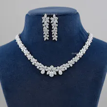 Ouros Jewels gallery image