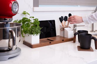 sousShelf gallery image