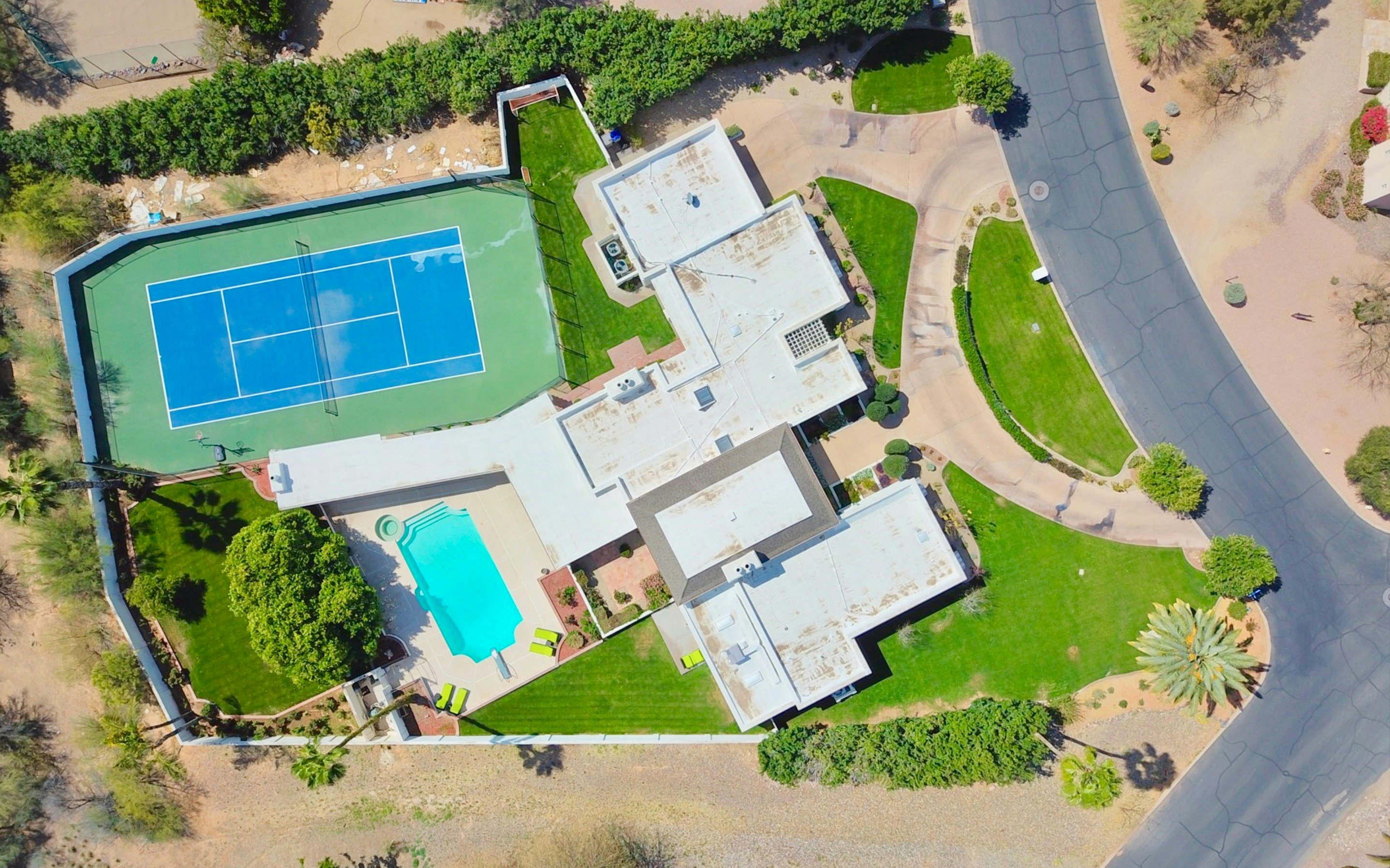 WOWFIFTY gallery image