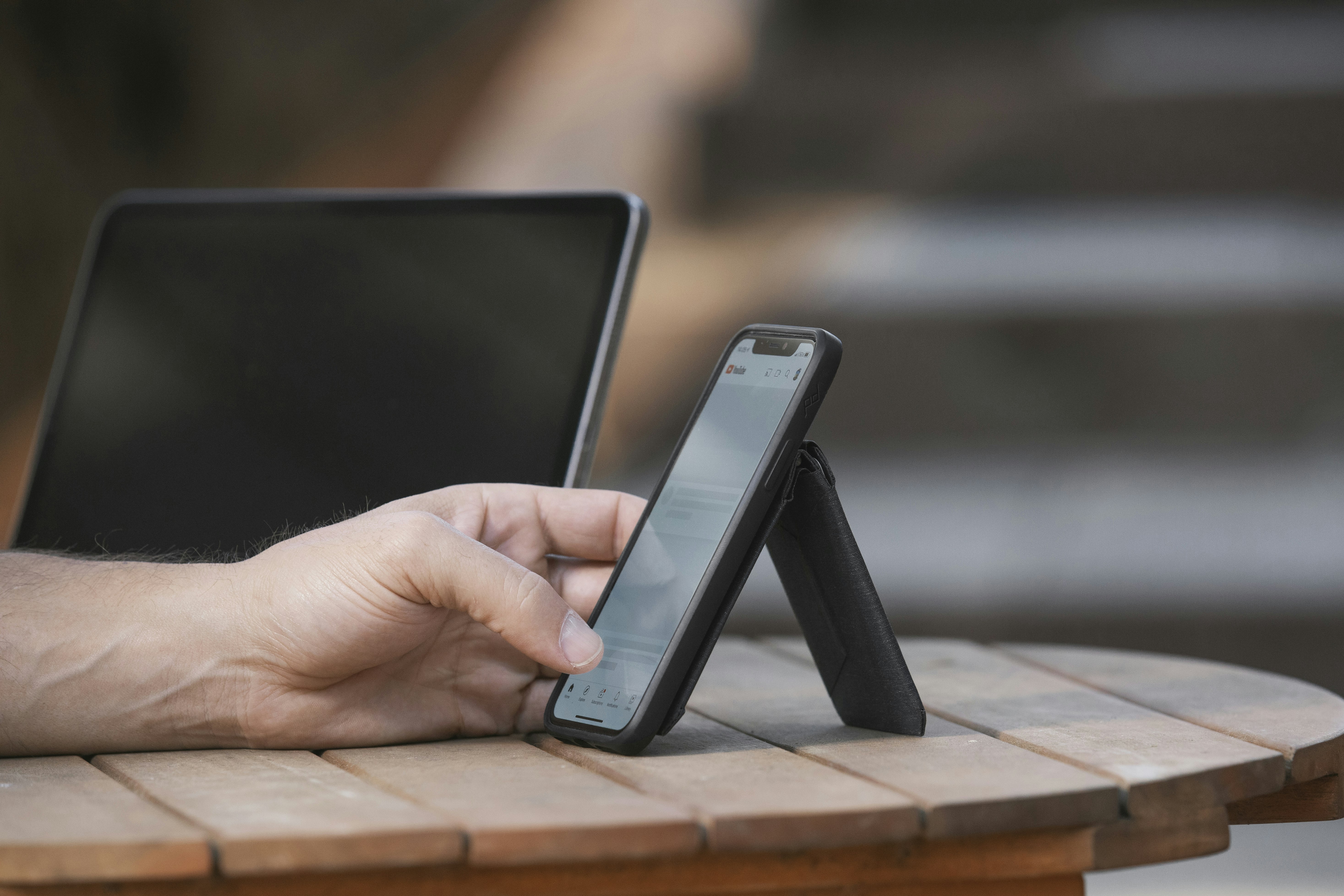 Mobile, by Peak Design gallery image