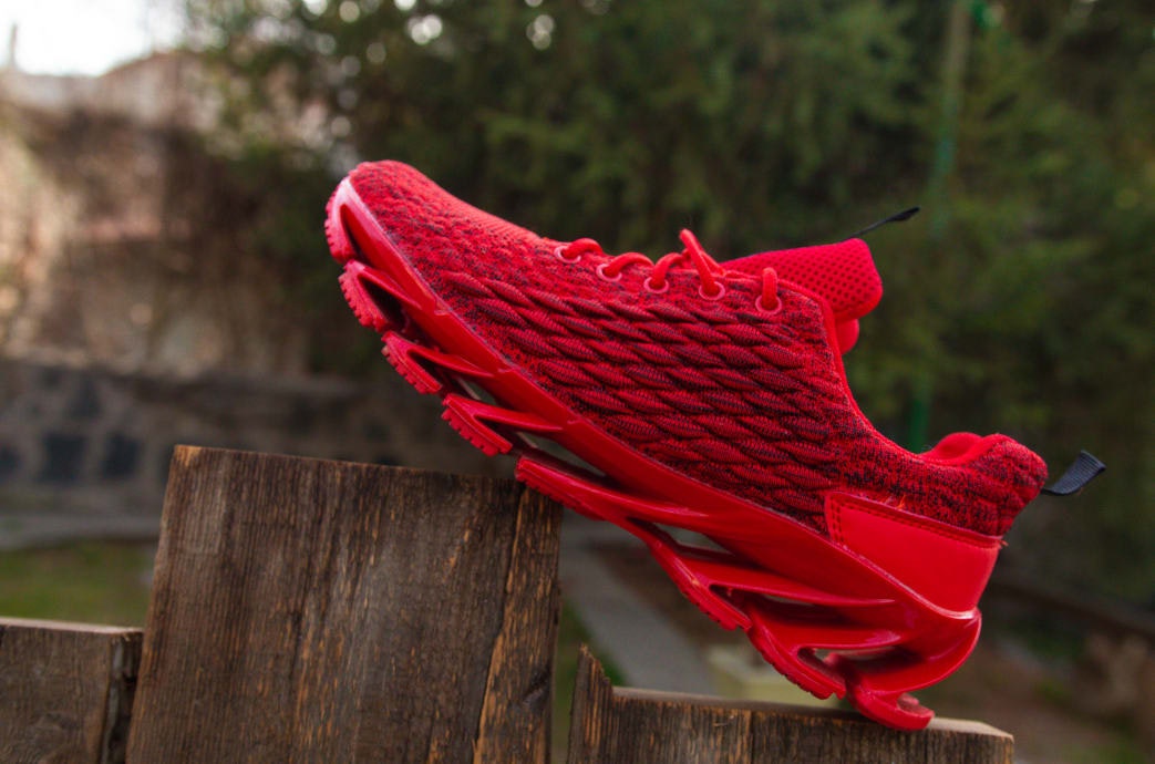 Betee: Sneakers For Every Occasion. gallery image