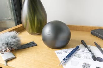 Capsule gallery image