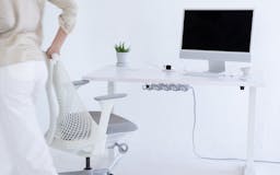 CarryUp - Floating Cable Management Tray media 3