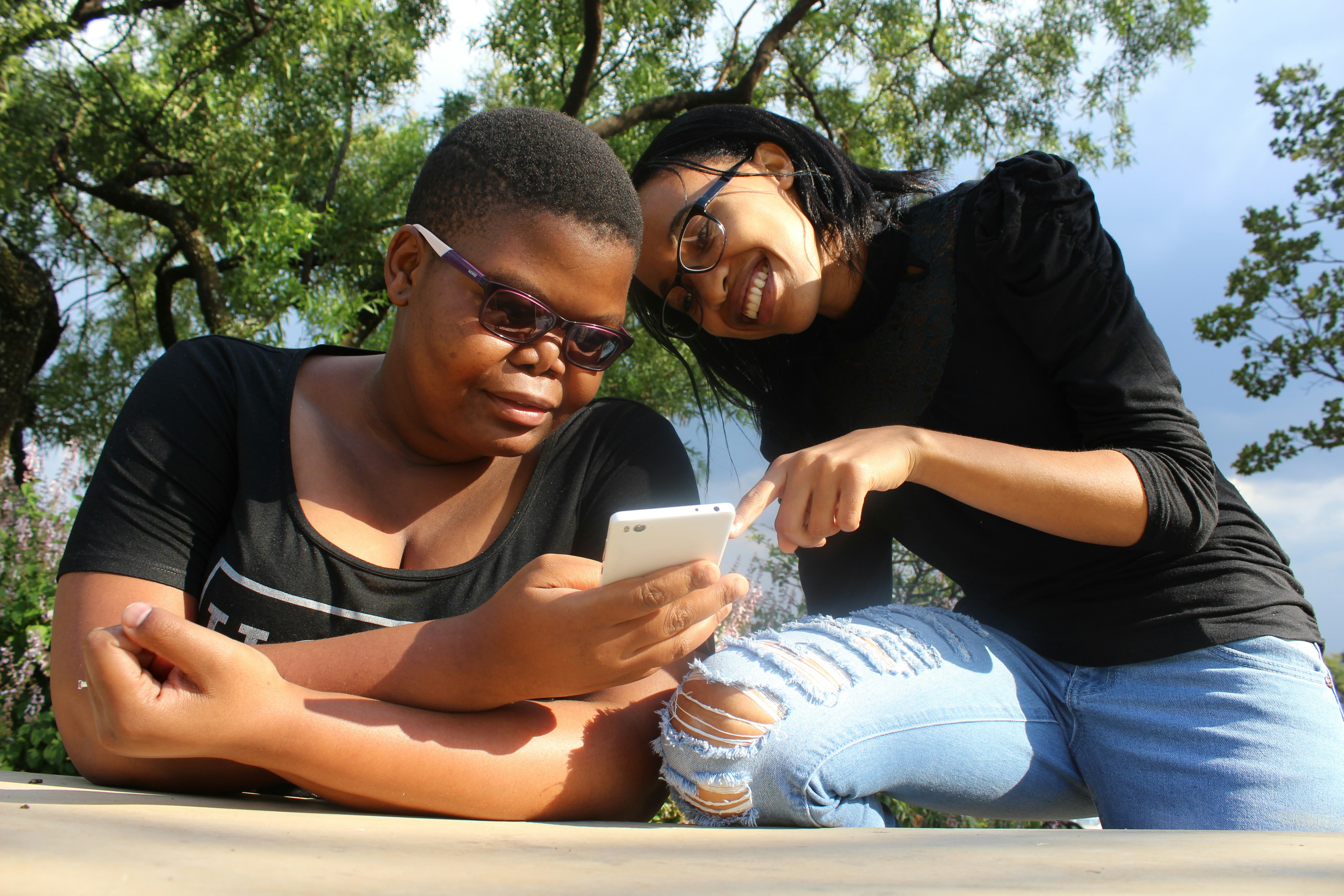 Thread Tweets gallery image