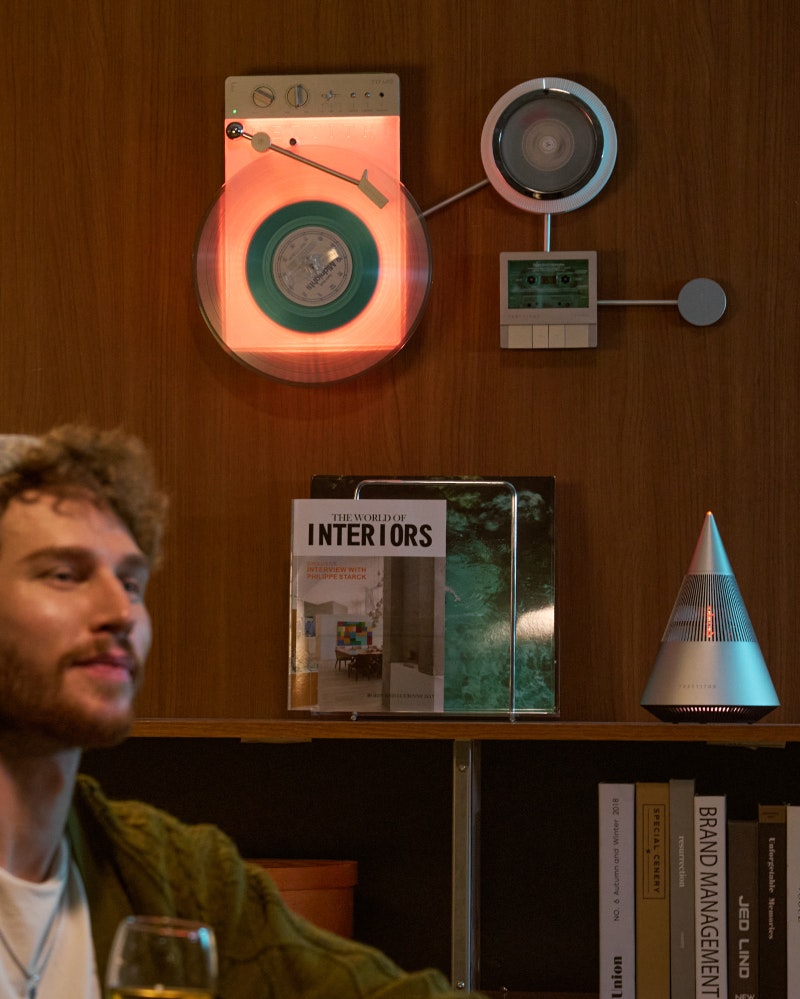 TRETTITRE: Retro Back to the Future gallery image