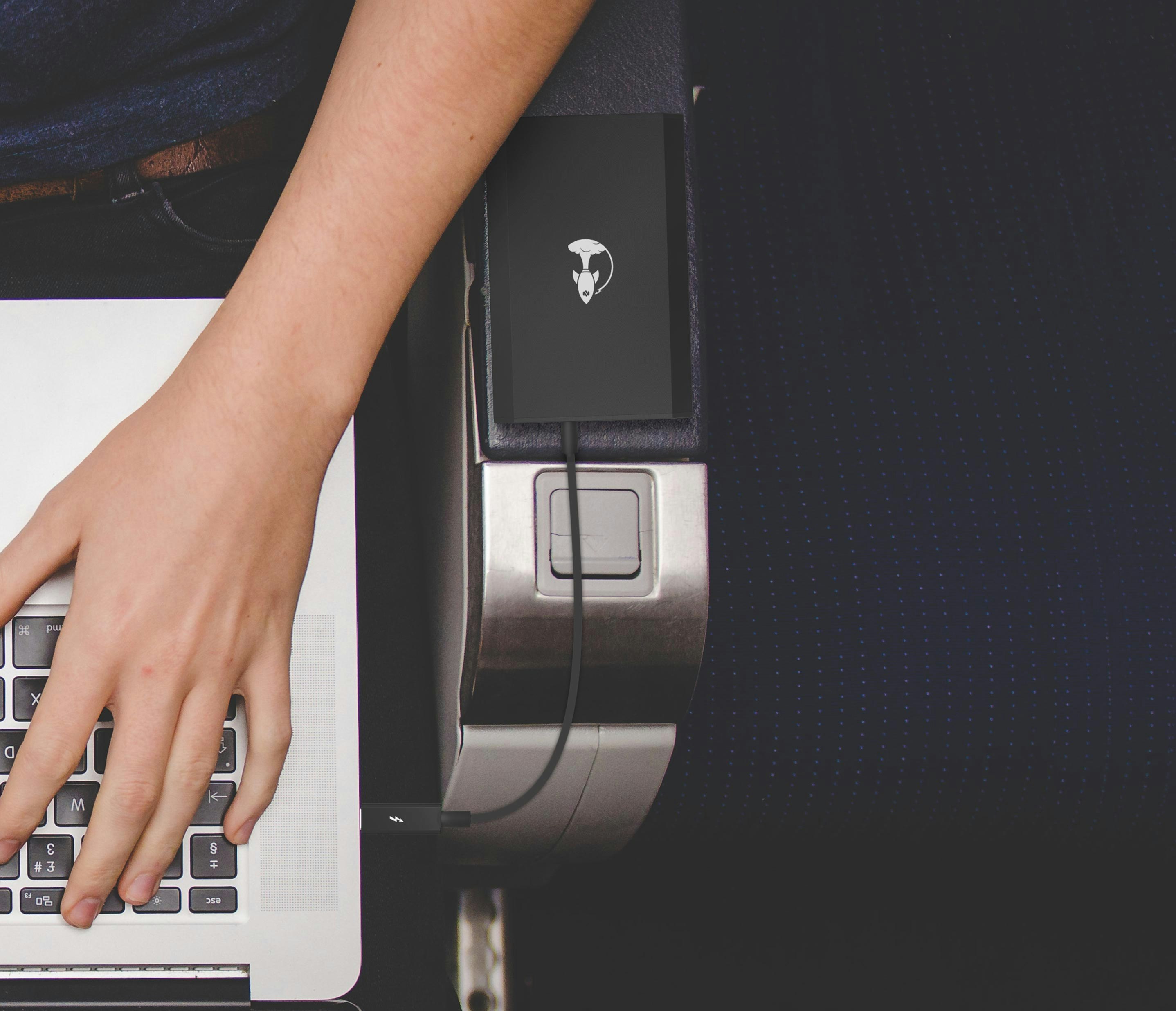 The Nifty Mini Drive gallery image