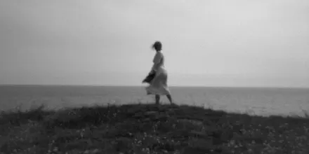 Pinhole Pro Max gallery image