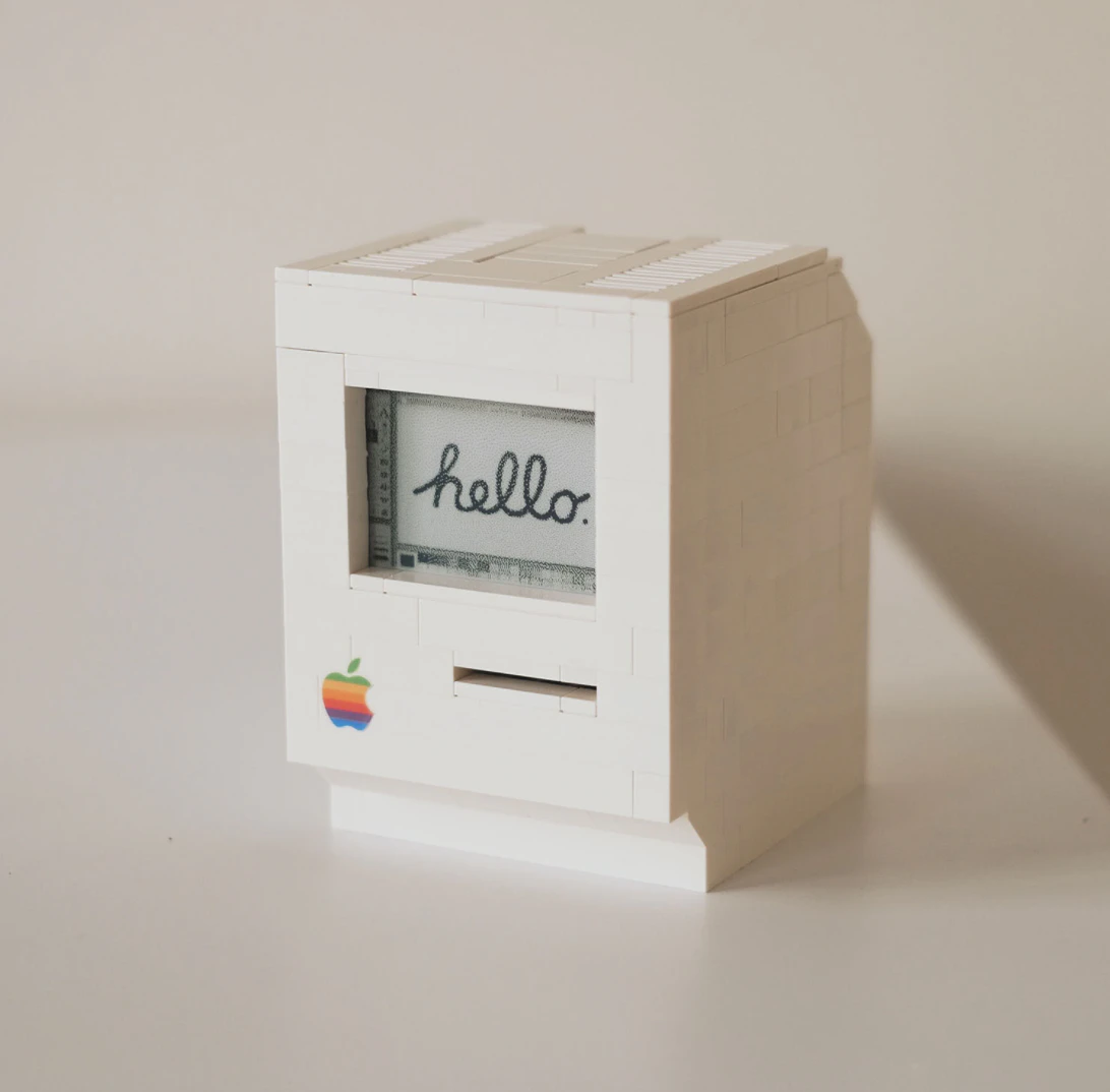 Lego Macintosh classic