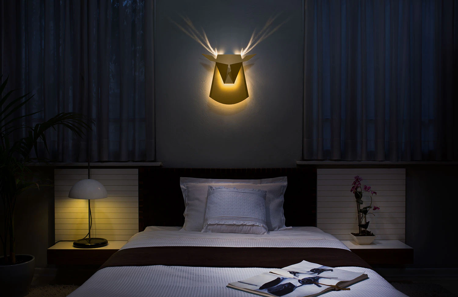 Popup Lighting Deer Head