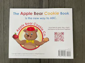 The Apple Bear Cookie Book & Song gallery image