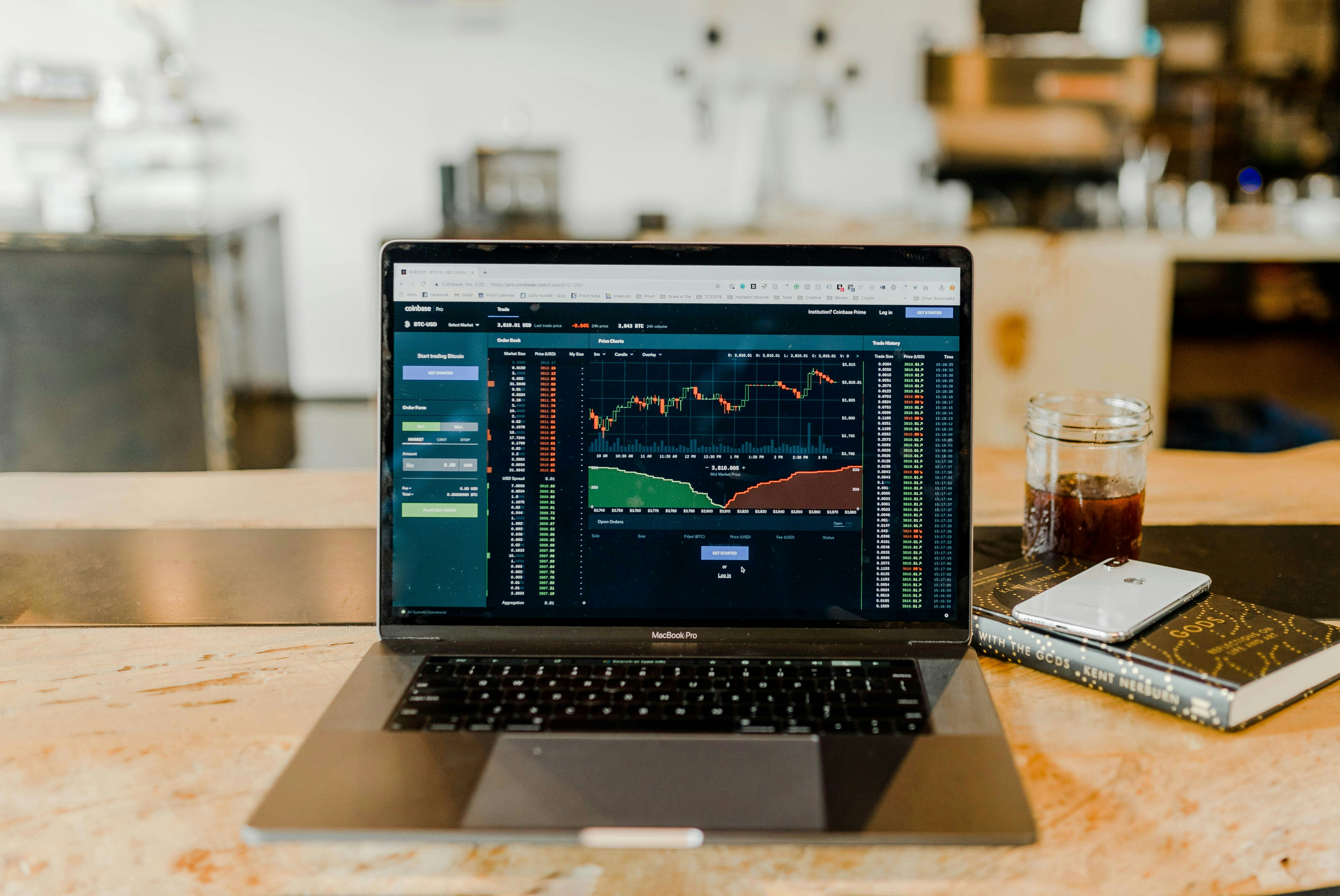 Compare Broker Online gallery image
