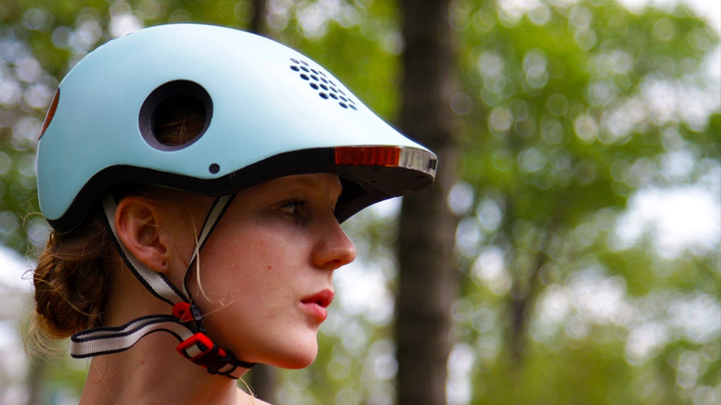 CLASSON Helmet gallery image