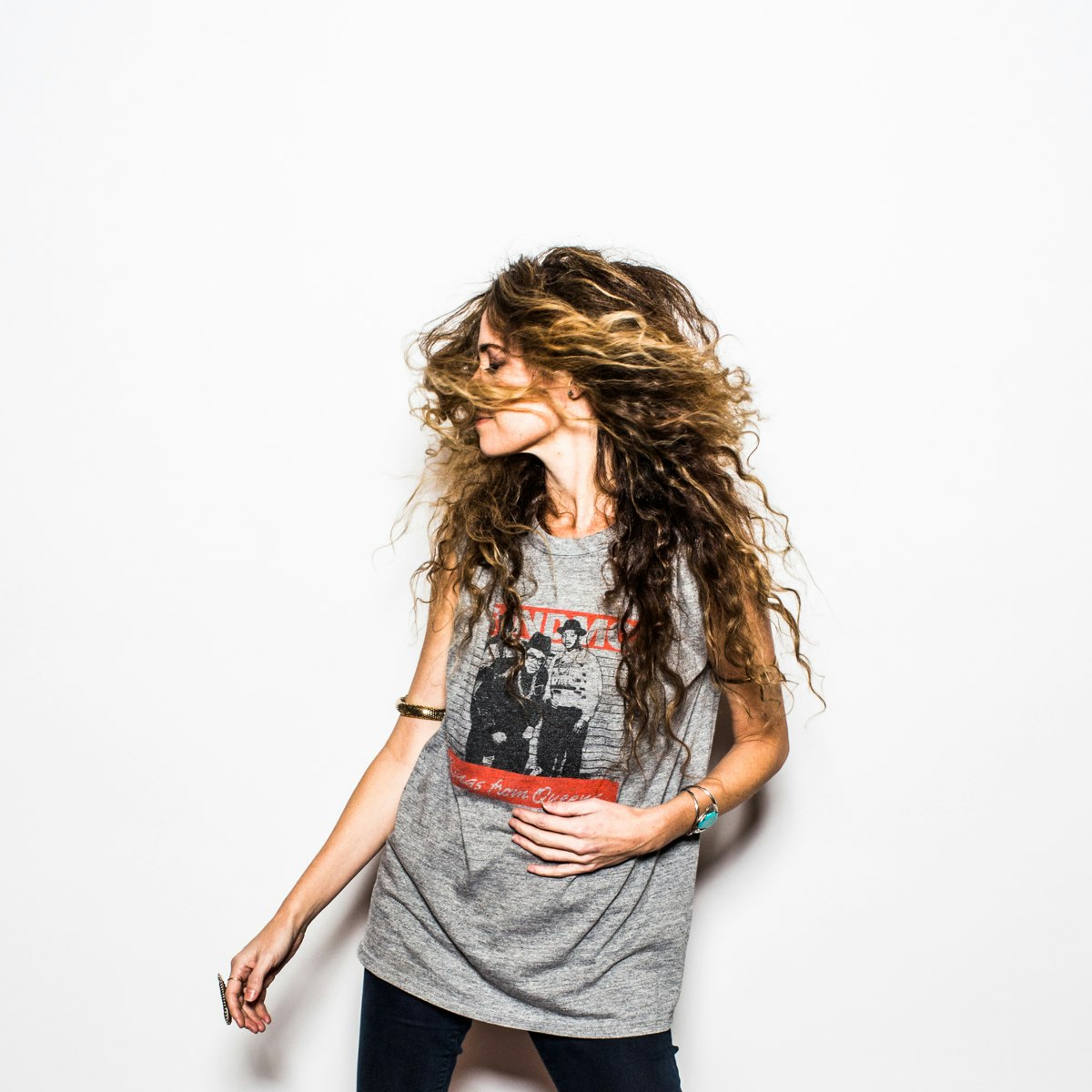 Raised On The Radio Episode 18 - Rocky Votolato, Shelly Colvin and Alex Dezen gallery image