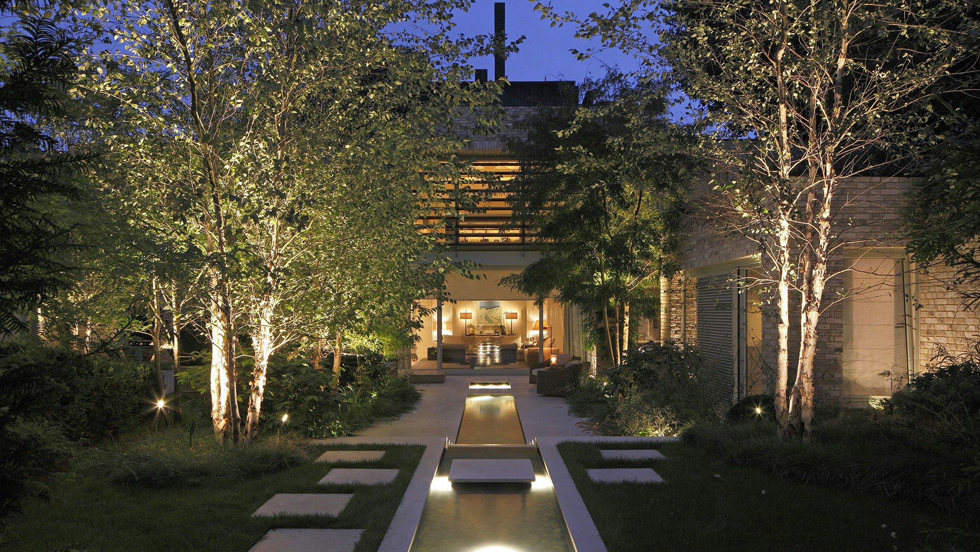 Garden Lighting | John Cullen Lighting