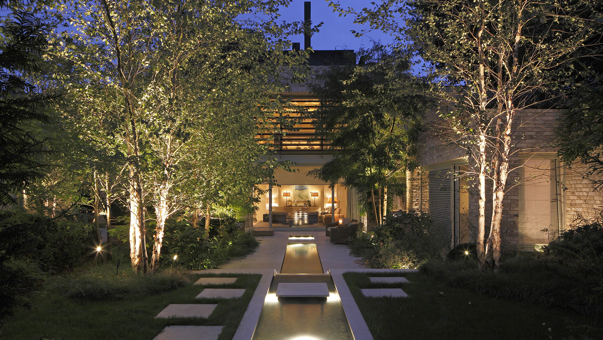 Garden Lighting | John Cullen Lighting