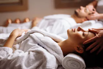 Revivers Massage Centre gallery image