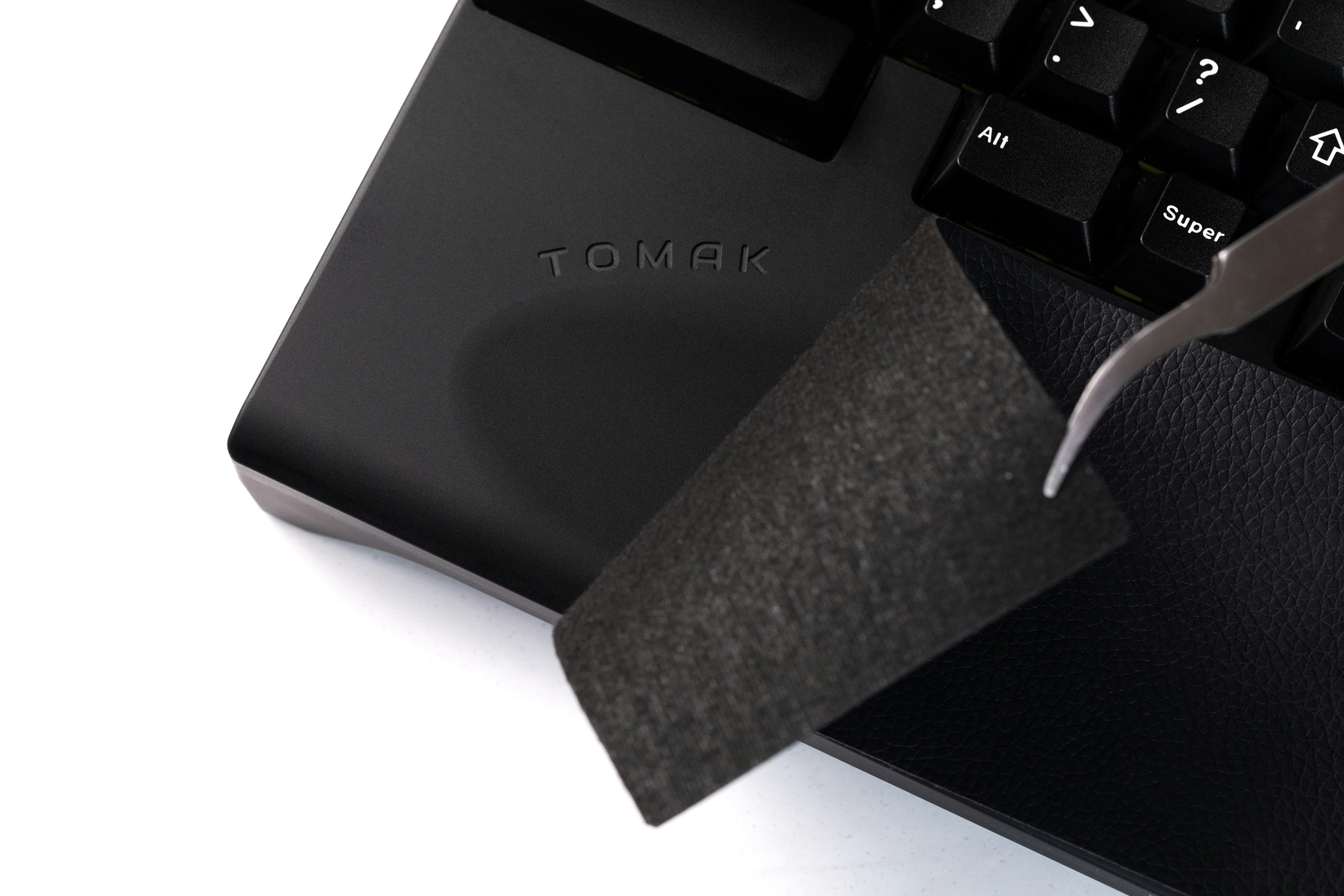 TOMAK65 gallery image