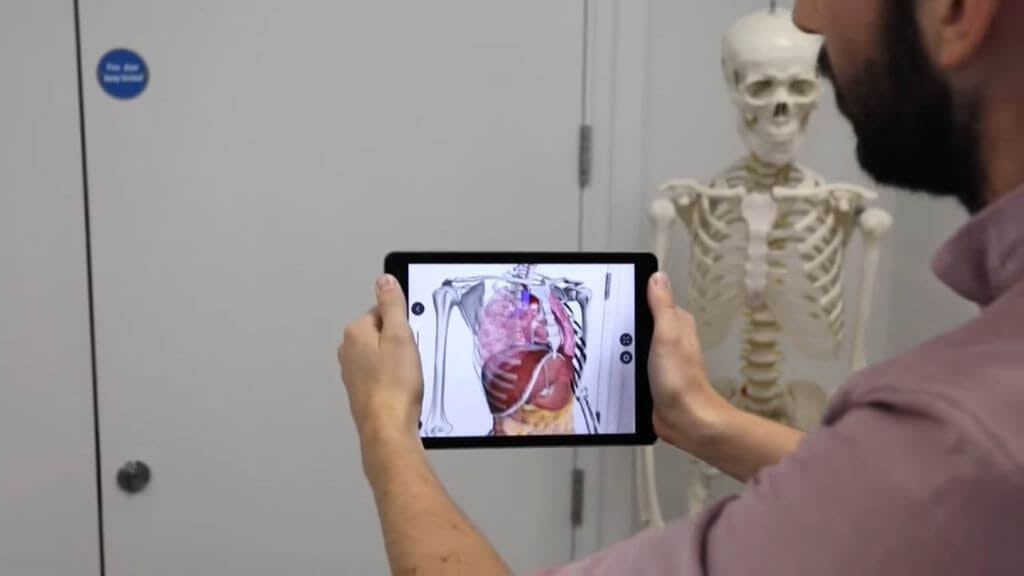 AR & VR gebaseerde menselijke lichaamssystemen media 4