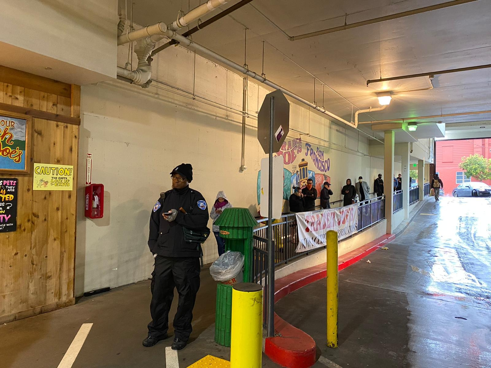 Smart Distancing gallery image