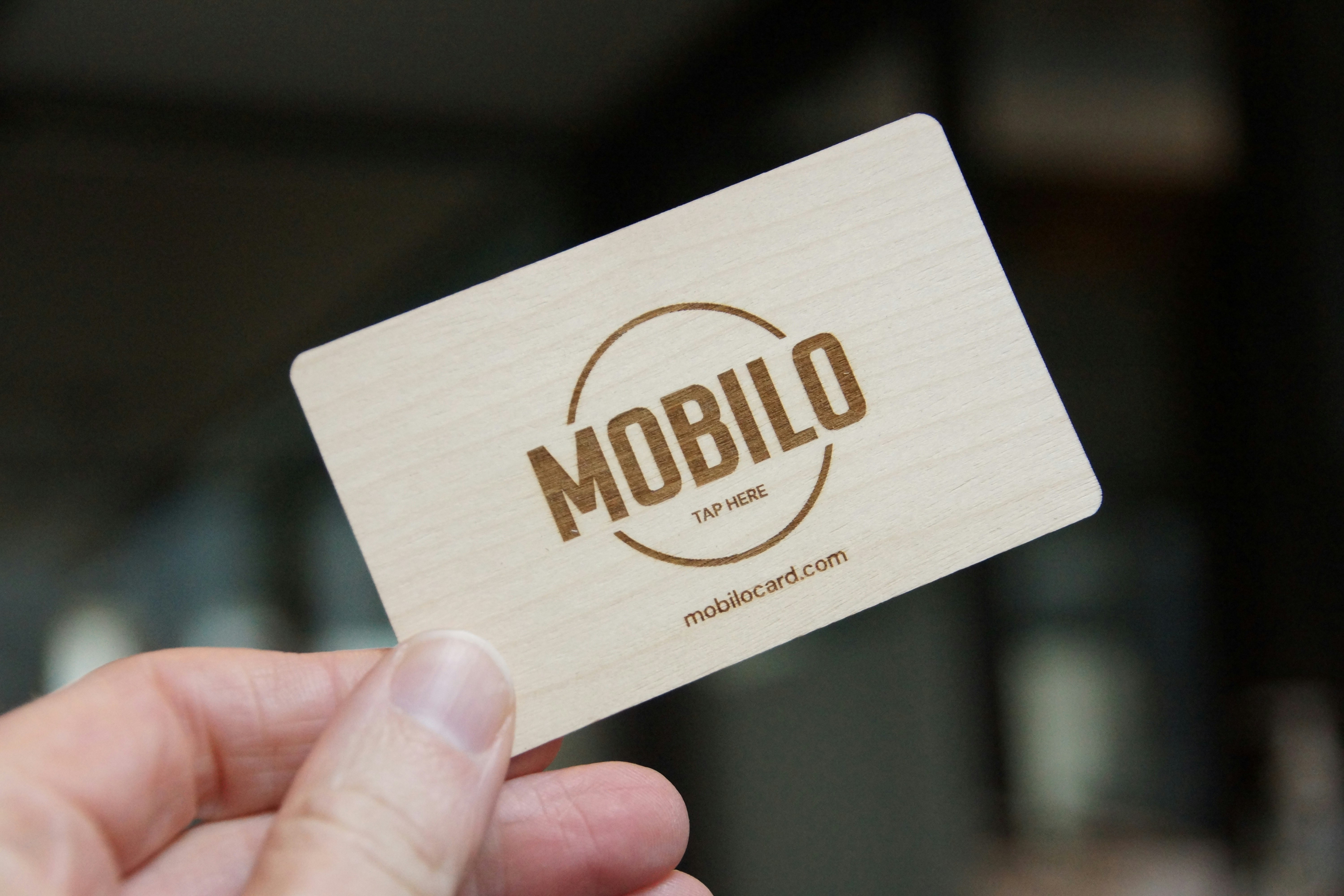 Mobilo  The Mobilo Metal Card