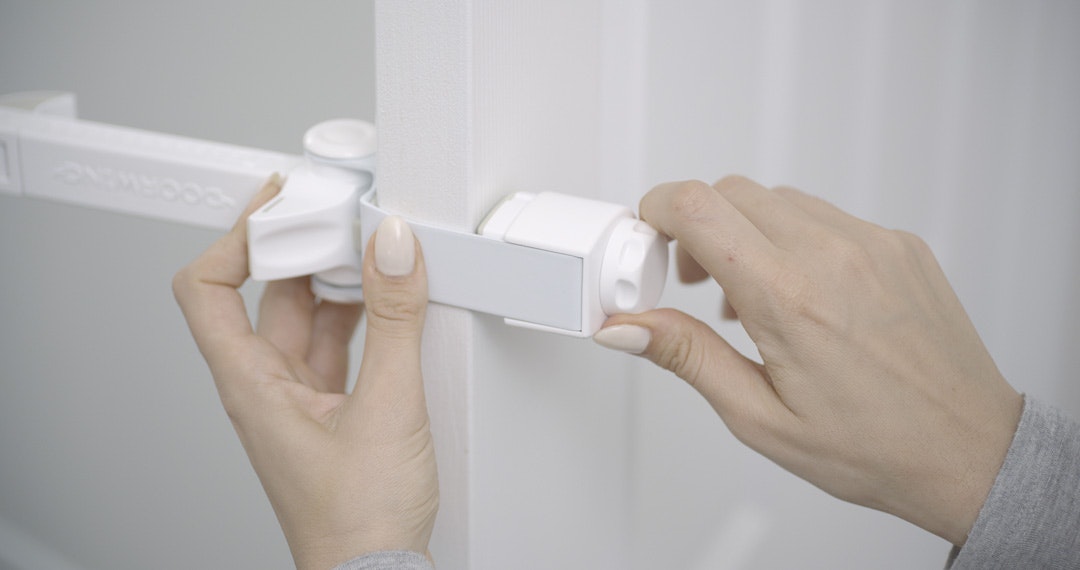 DOORWING Door Lock and Finger Guard gallery image