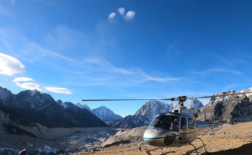 Everest Base Camp Helicopter Tour gallery image