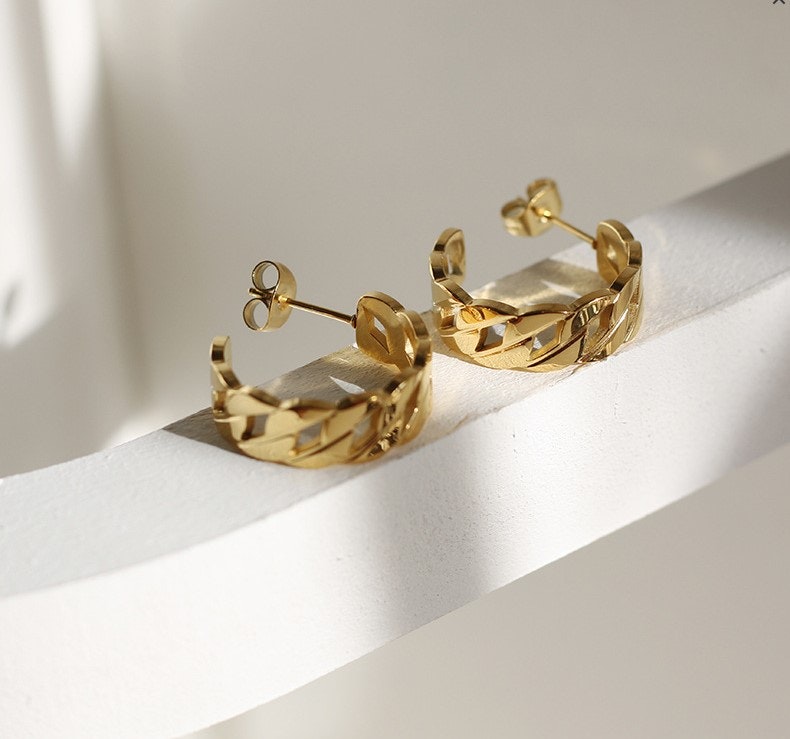  Wholesale Hoop Earrings gallery image