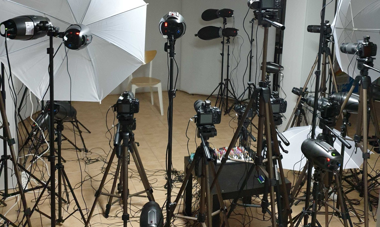 PhotoAiD.com gallery image