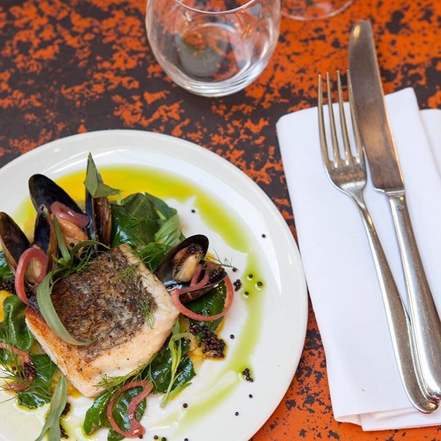 Porter & Sail gallery image