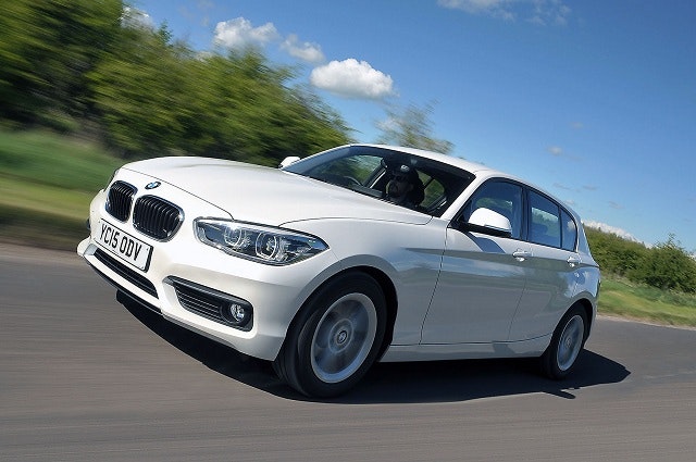 Delhi car rental services gallery image
