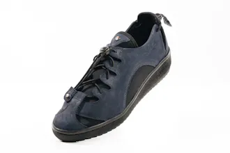 Pandere™: cute, expandable shoes for unique feet gallery image